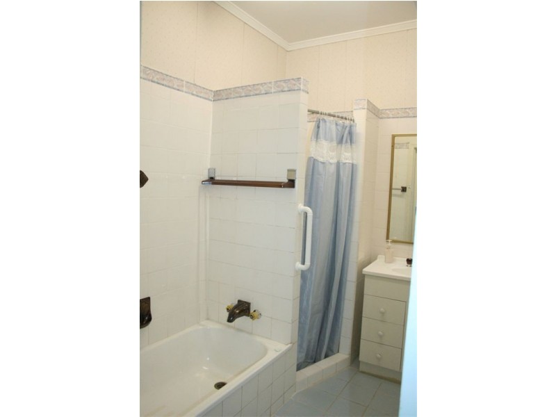 23 Hood Street, Sherwood QLD 4075