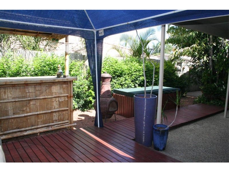 6 Prestwick Street, Oxley QLD 4075
