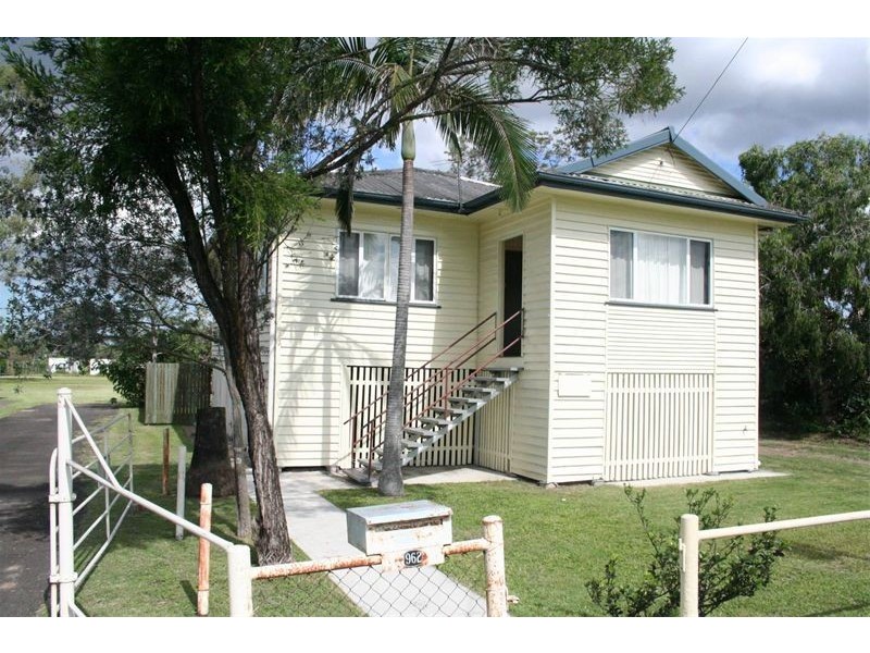 962 Oxley Road, Oxley QLD 4075