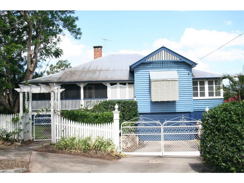 2 Ardoyne Road, Corinda QLD 4075