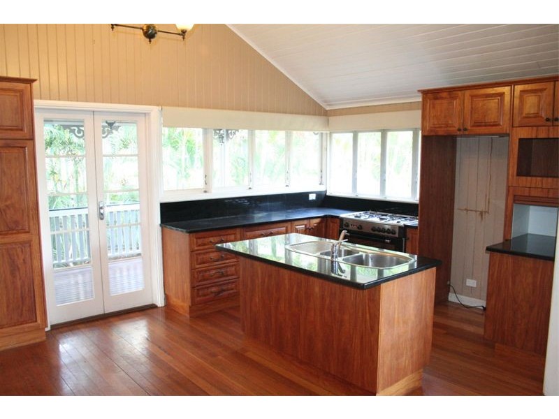 2 Ardoyne Road, Corinda QLD 4075