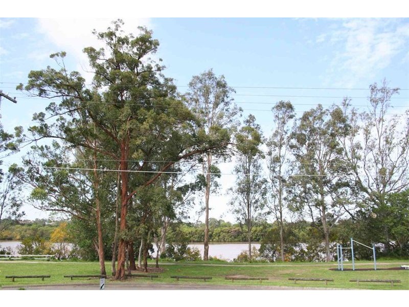 63 Nadine Street, Chelmer QLD 4068