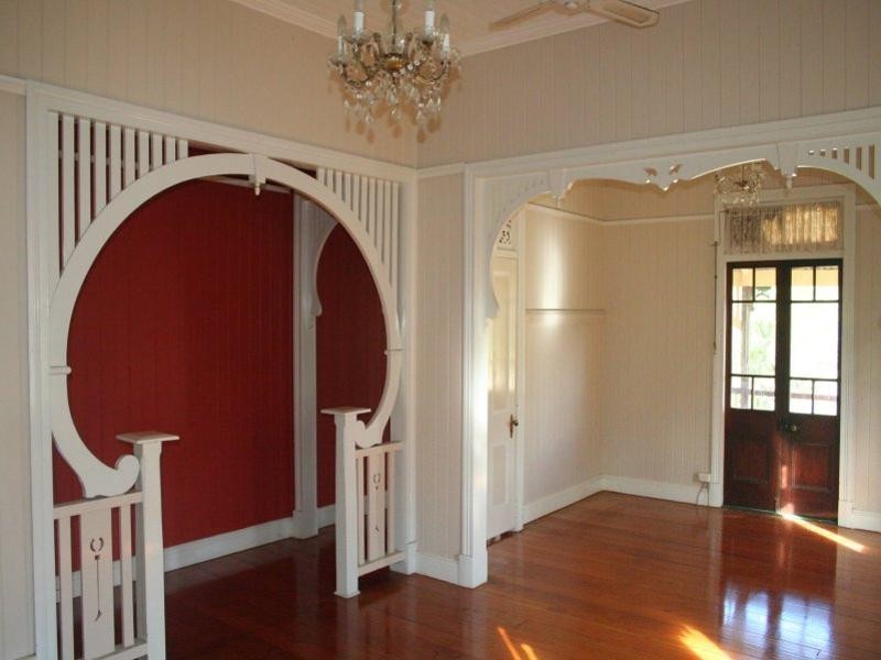 100 Lynne Grove Avenue, Corinda QLD 4075