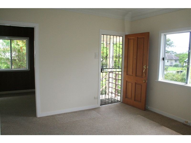 70 Price Street, Oxley QLD 4075