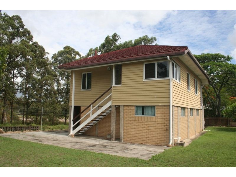 70 Price Street, Oxley QLD 4075