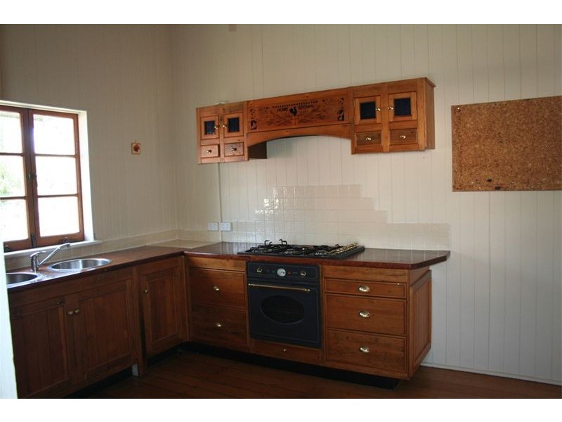 698 Oxley Road, Corinda QLD 4075