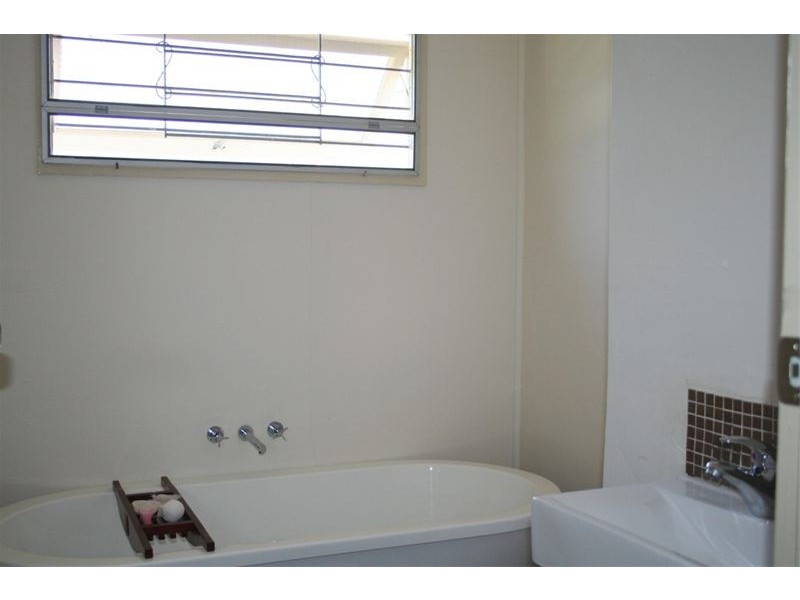 31 Kendall Street, Oxley QLD 4075