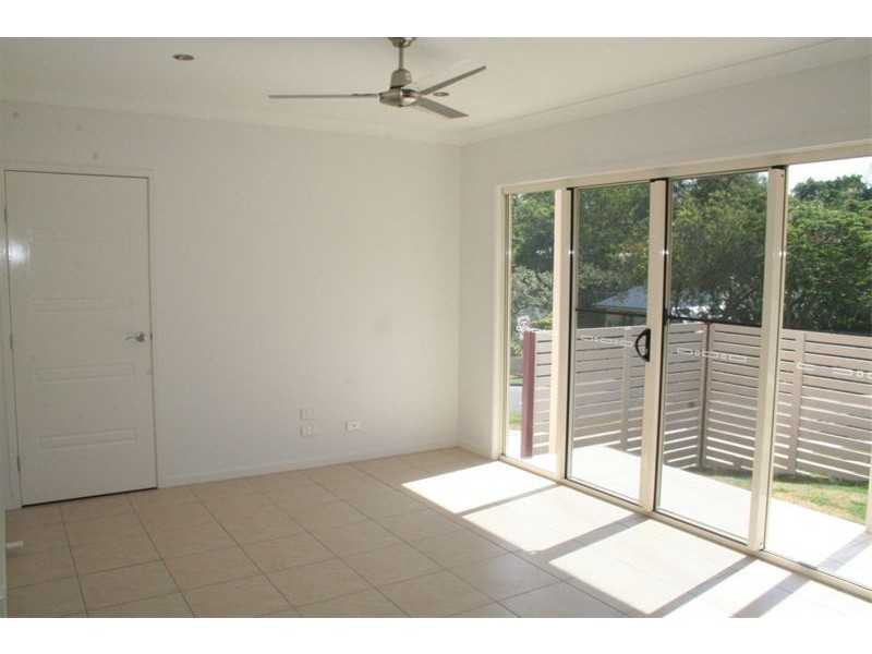 82 Ardoyne Road, Oxley QLD 4075