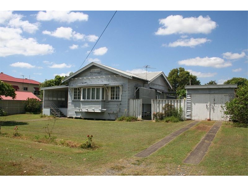 10 Kenilworth Street, Sherwood QLD 4075