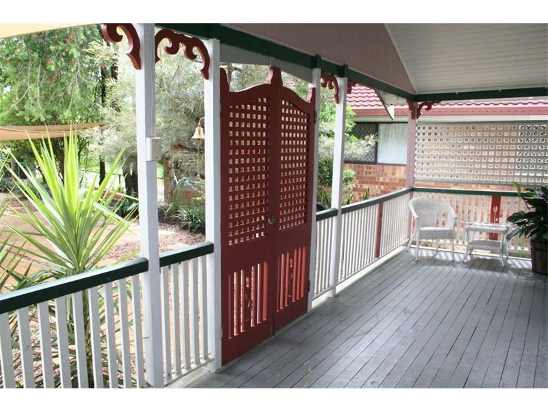 9 Hassall Street, Corinda QLD 4075