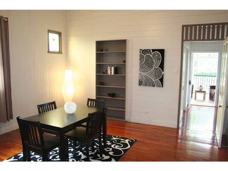 9 Hassall Street, Corinda QLD 4075