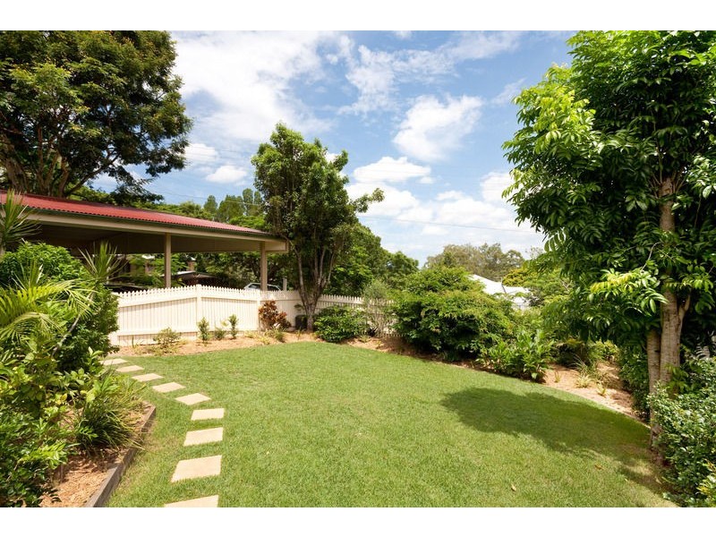 103 Hilda Street, Corinda QLD 4075