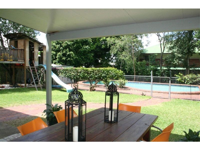 69 Nelson Street, Corinda QLD 4075