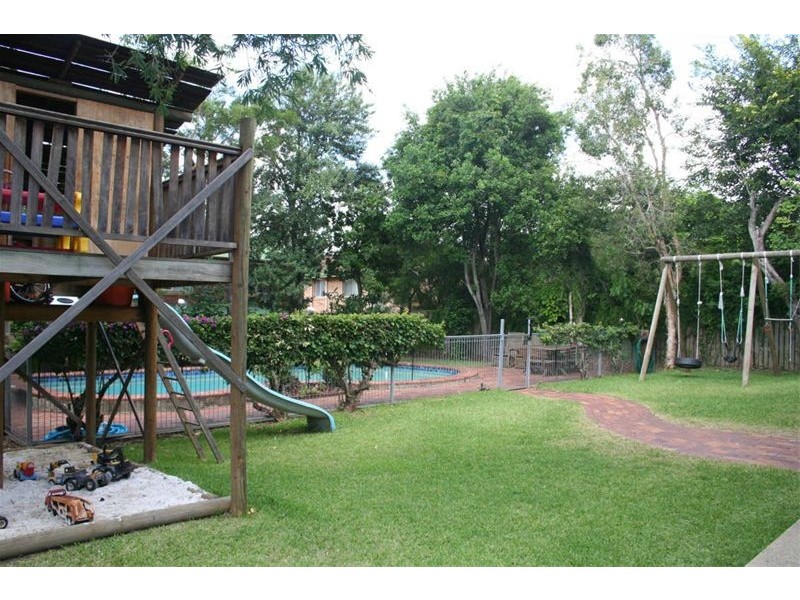 69 Nelson Street, Corinda QLD 4075