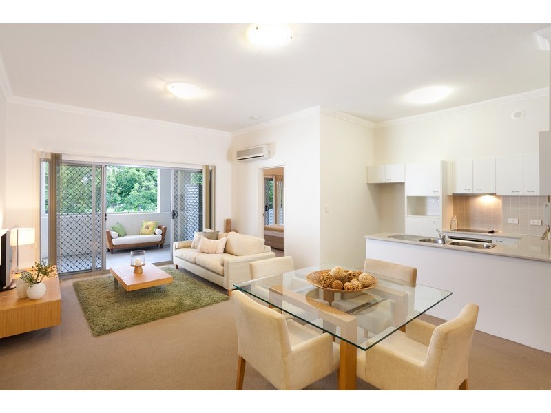 4/28 Belgrave Road, Indooroopilly QLD 4068