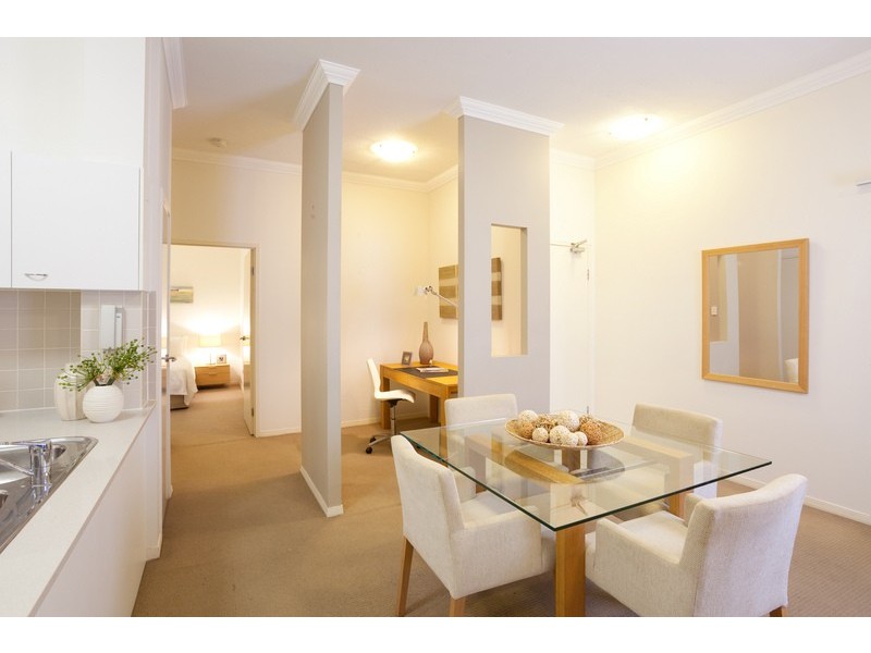 4/28 Belgrave Road, Indooroopilly QLD 4068