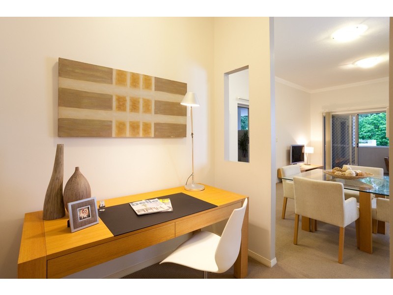 4/28 Belgrave Road, Indooroopilly QLD 4068