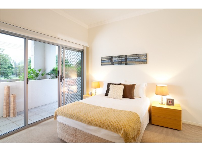 4/28 Belgrave Road, Indooroopilly QLD 4068