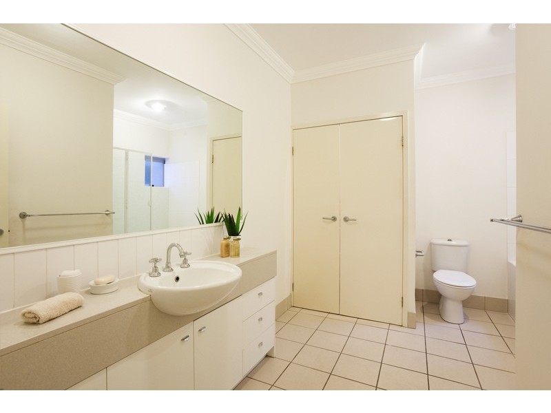 4/28 Belgrave Road, Indooroopilly QLD 4068