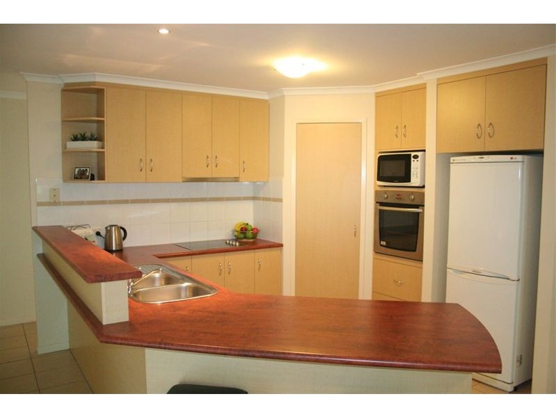 4 Troon Place, Oxley QLD 4075