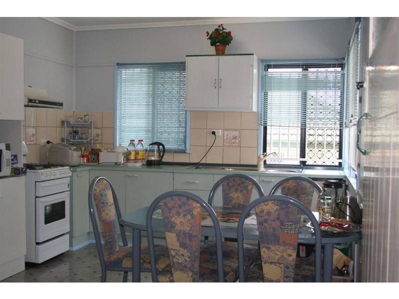 77 Willow Street, Inala QLD 4077