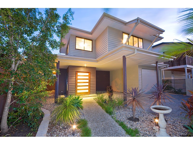 21 Graceville Avenue, Graceville QLD 4075