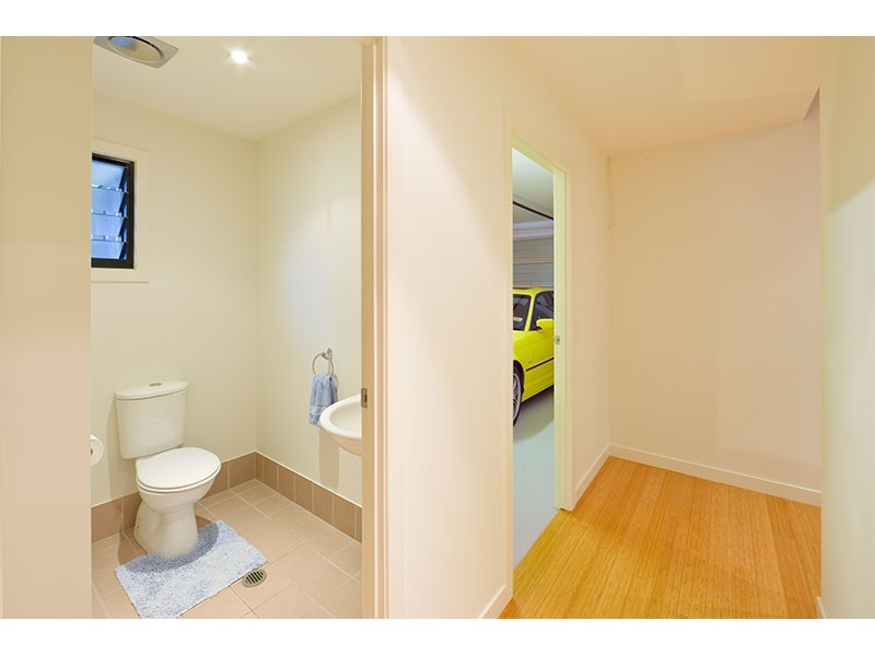 21 Graceville Avenue, Graceville QLD 4075