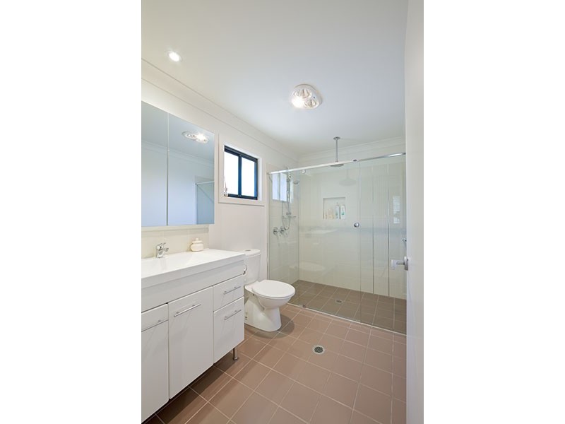 21 Graceville Avenue, Graceville QLD 4075