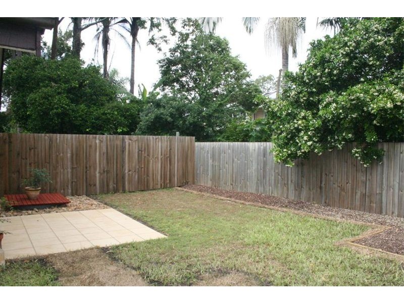 2/35 Clewley Street, Corinda QLD 4075