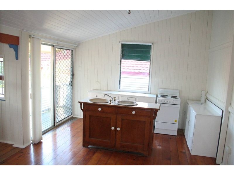 22 Sandon Street, Graceville QLD 4075