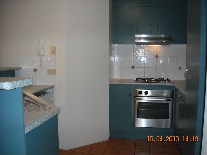 6/49 HOOD STREET, Sherwood QLD 4075