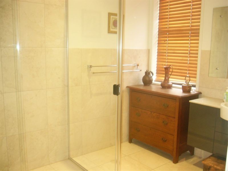 12 Gordan Crt, Seventeen Mile Rocks QLD 4073