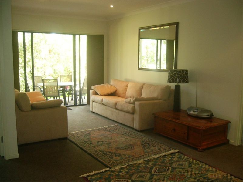12 Gordan Crt, Seventeen Mile Rocks QLD 4073
