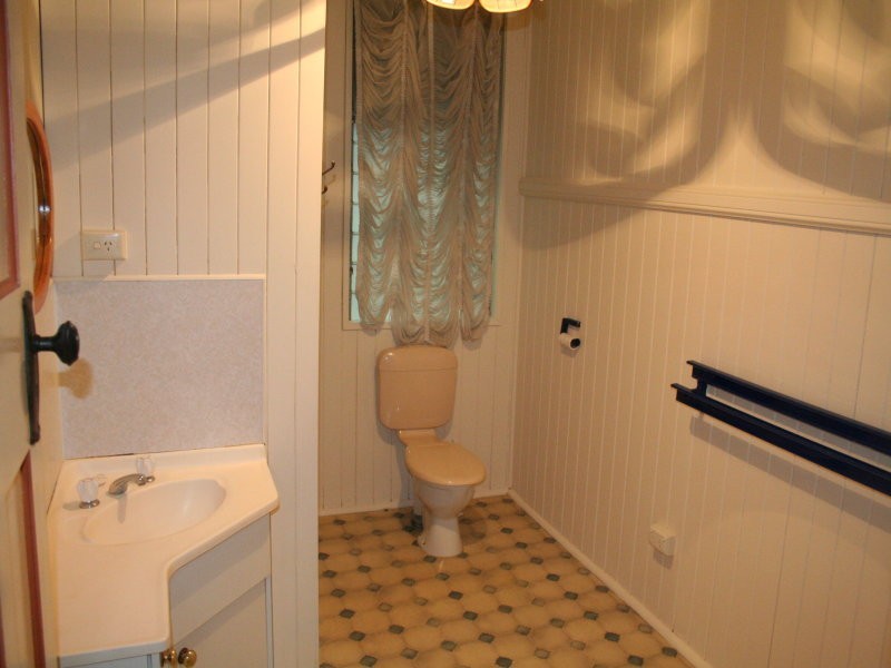 22 Sandon Street, Graceville QLD 4075