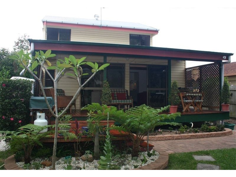 44 Graceville Avenue, Graceville QLD 4075