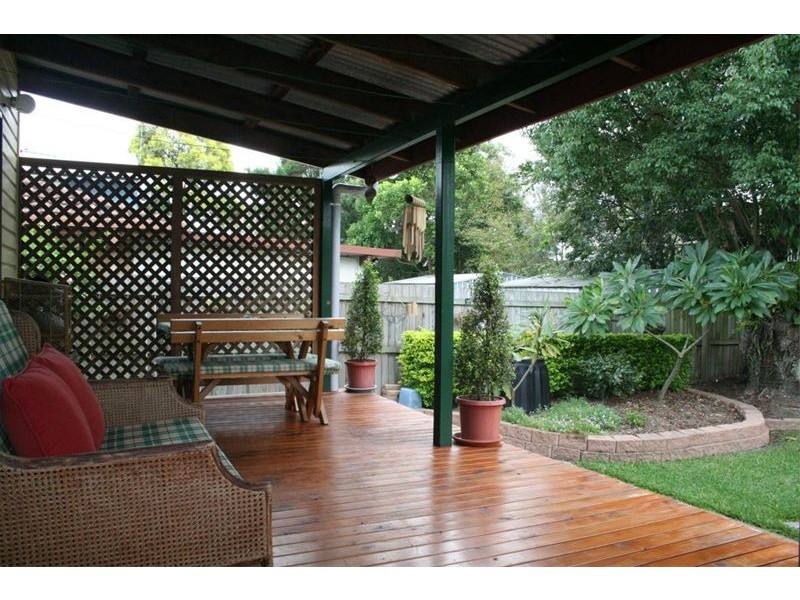 44 Graceville Avenue, Graceville QLD 4075