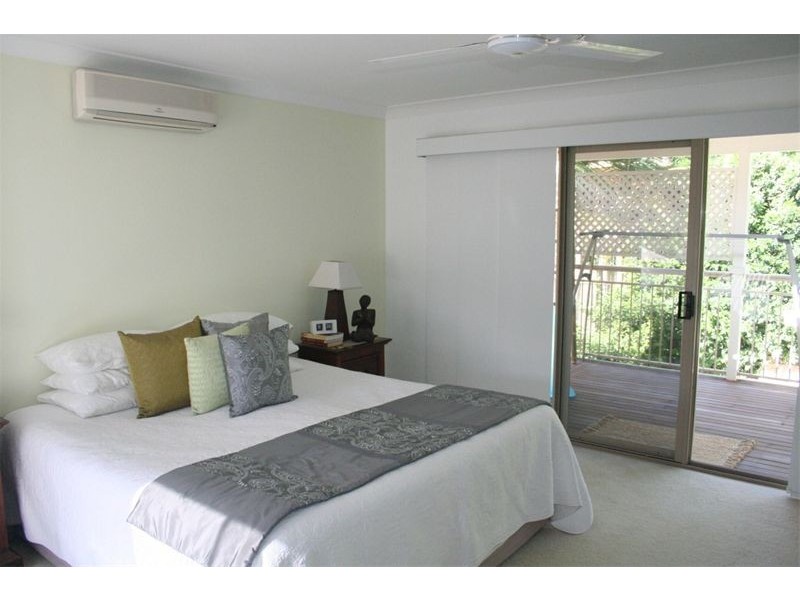 66 Jolimont Street, Sherwood QLD 4075