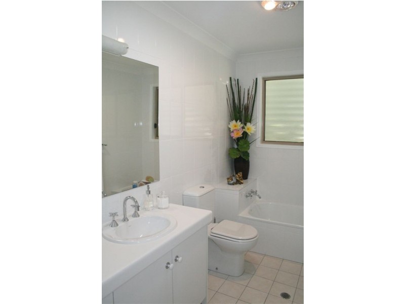 66 Jolimont Street, Sherwood QLD 4075