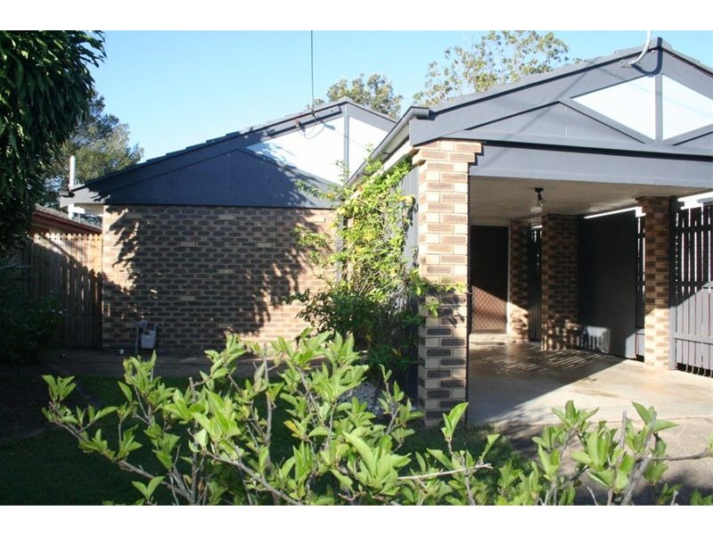 386 Oxley Road, Sherwood QLD 4075