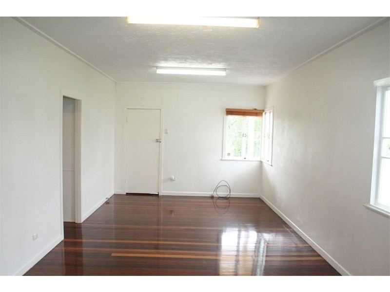 13 Waratah Avenue, Graceville QLD 4075