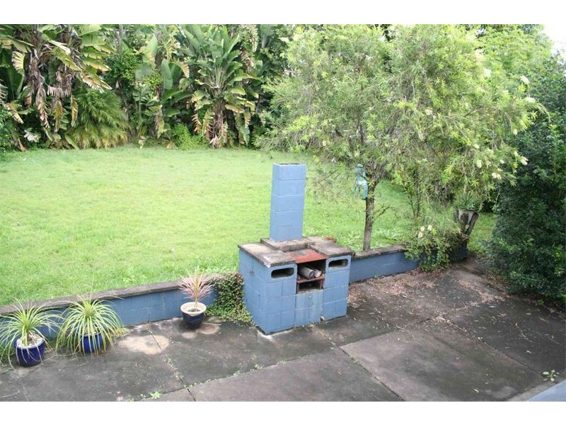 13 Waratah Avenue, Graceville QLD 4075