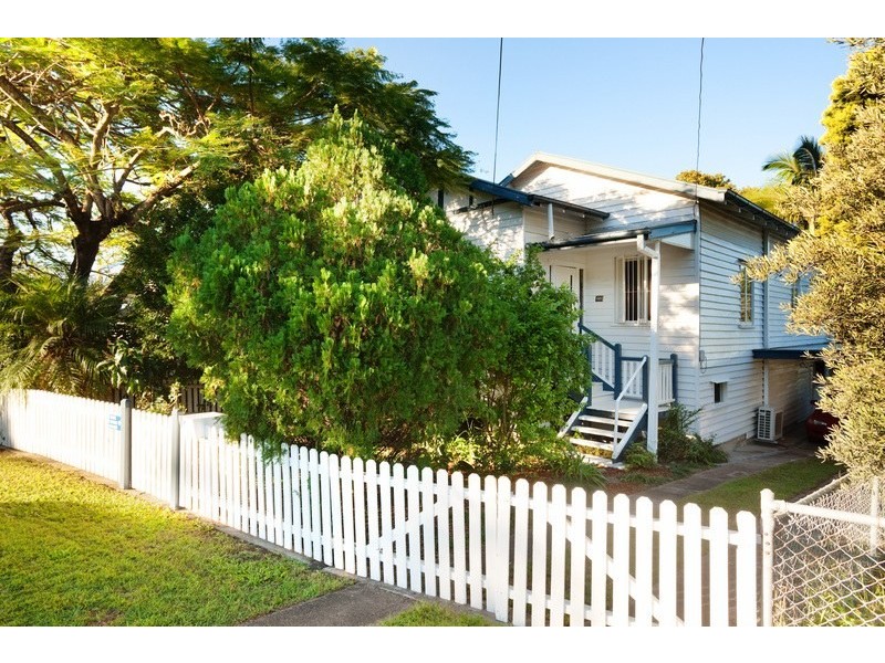 14 Harrowby Street, Corinda QLD 4075