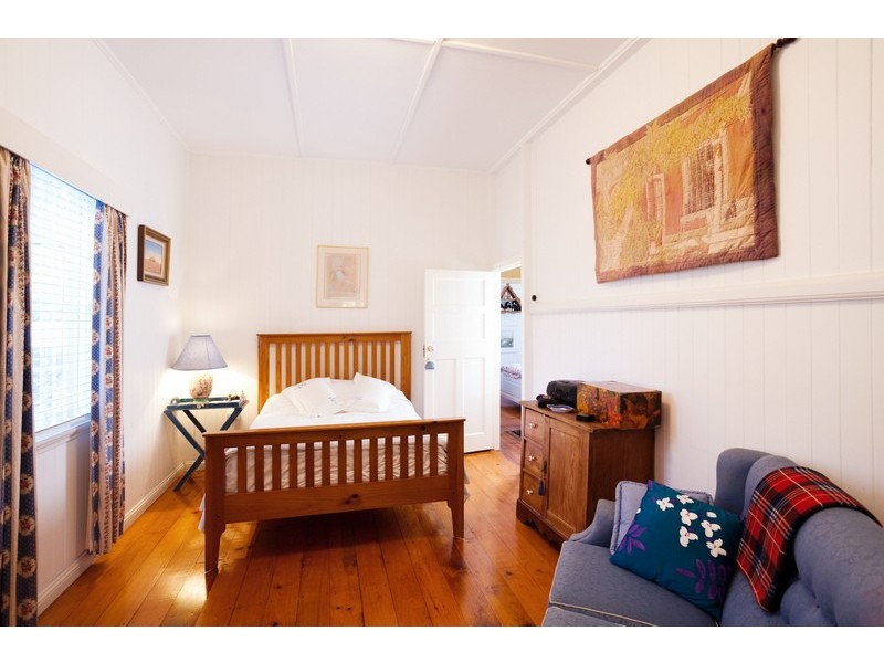 14 Harrowby Street, Corinda QLD 4075