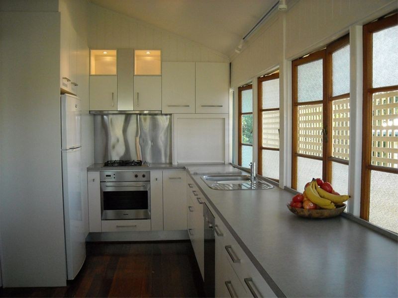 46 Austral Ave, Graceville QLD 4075