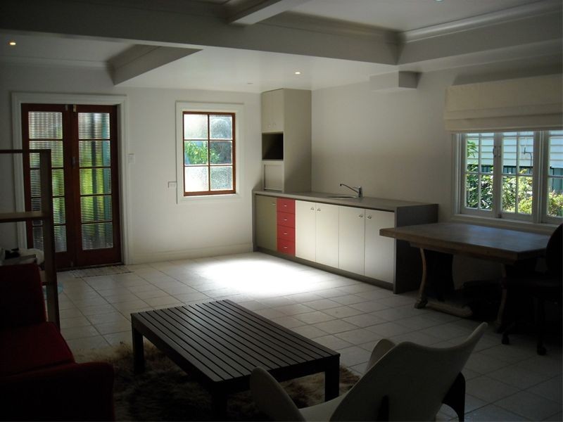 46 Austral Ave, Graceville QLD 4075