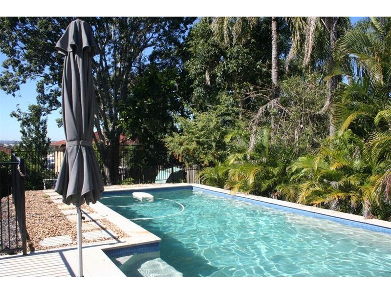 19 Blackheath Road, Oxley QLD 4075