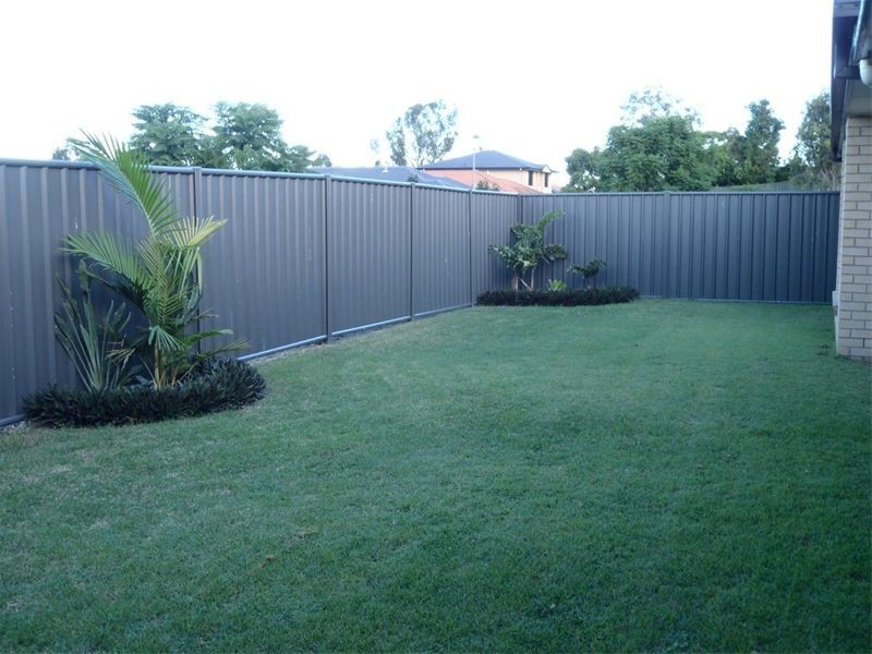 1 Penina Place, Oxley QLD 4075