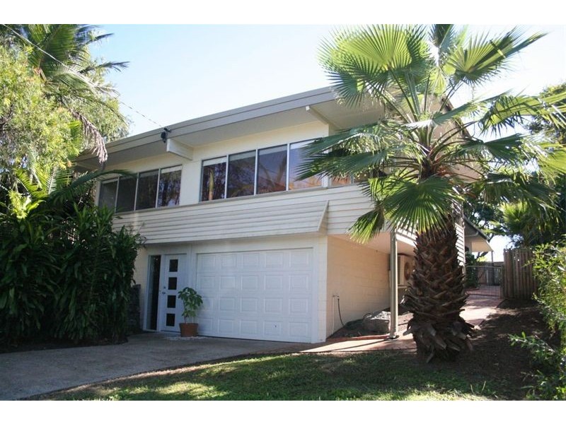 62 Austral Avenue, Graceville QLD 4075