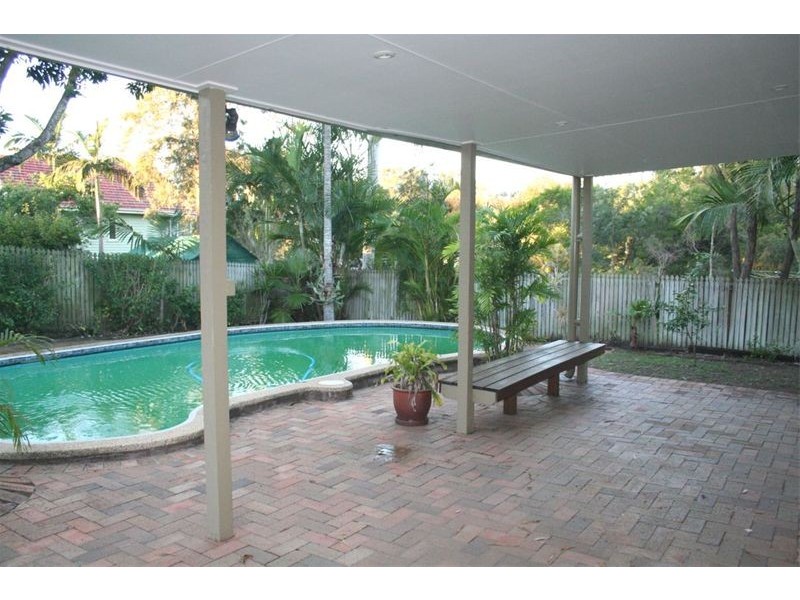 62 Austral Avenue, Graceville QLD 4075