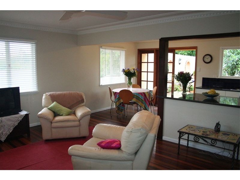 15 Wharf Street, Chelmer QLD 4068